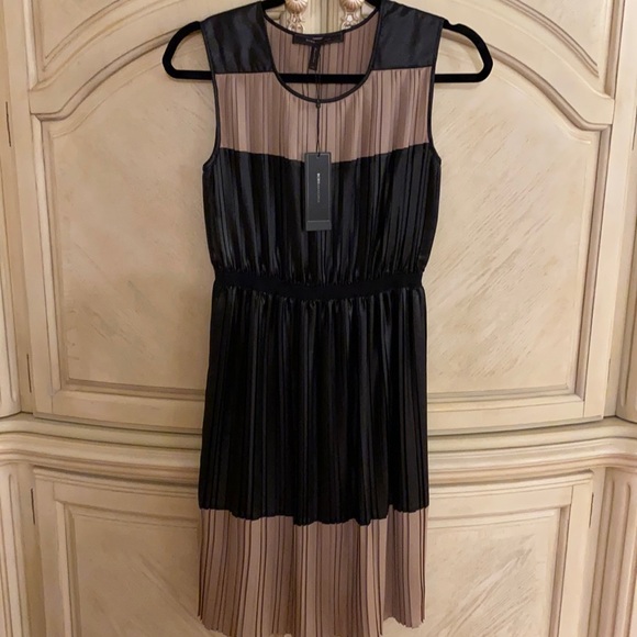 BCBGMAXAZRA New black/tan ROMA dress size XS. New with tags. - Picture 1 of 7